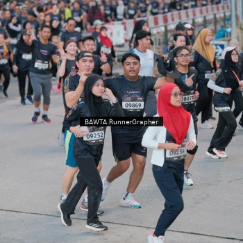 Runner Photo 1603846