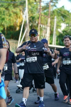 Runner Photo 1604077