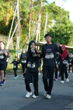 Runner Photo 1604085