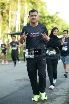 Runner Photo 1604088