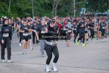 Runner Photo 1604427