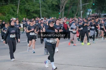Runner Photo 1604431