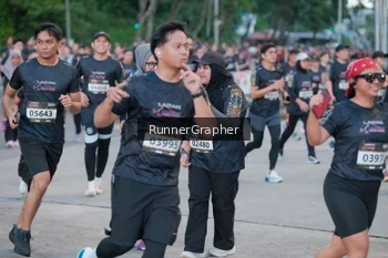 Runner Photo 1604580