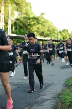 Runner Photo 1604936