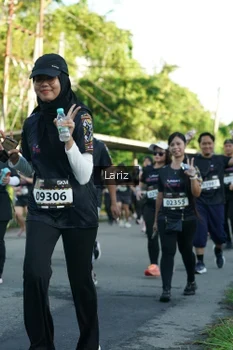 Runner Photo 1604979