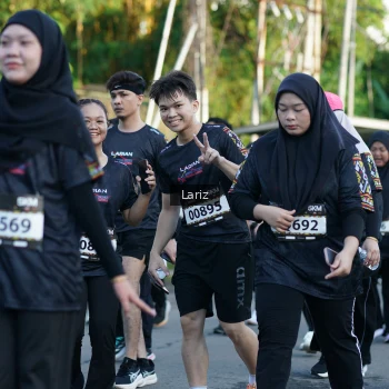 Runner Photo 1605009