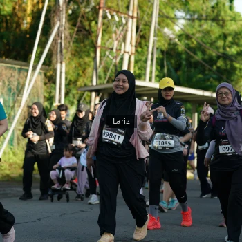 Runner Photo 1605044