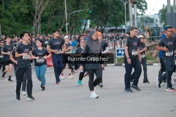 Runner Photo 1605057