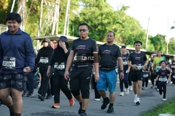 Runner Photo 1605064