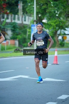 Runner Photo 1605158