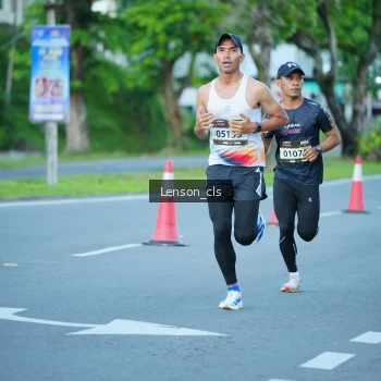 Runner Photo 1605183