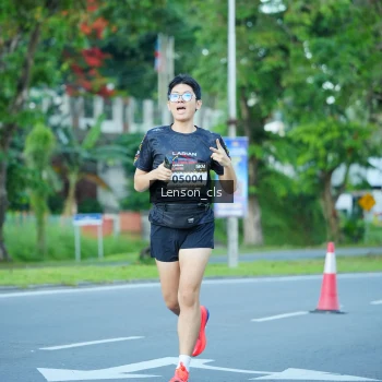 Runner Photo 1605282