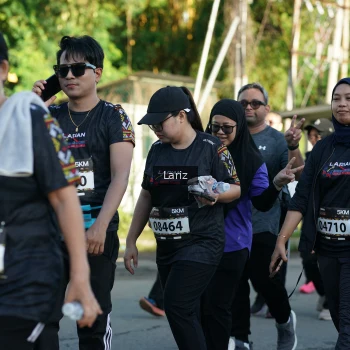 Runner Photo 1605404