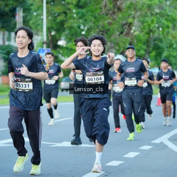 Runner Photo 1605436