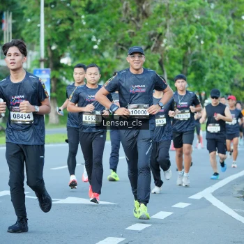 Runner Photo 1605437
