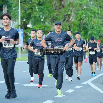 Runner Photo 1605439
