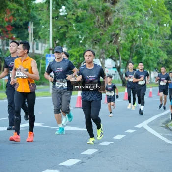 Runner Photo 1605477
