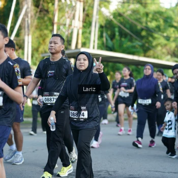 Runner Photo 1605494