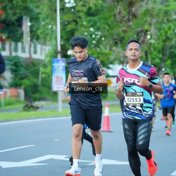 Runner Photo 1605526