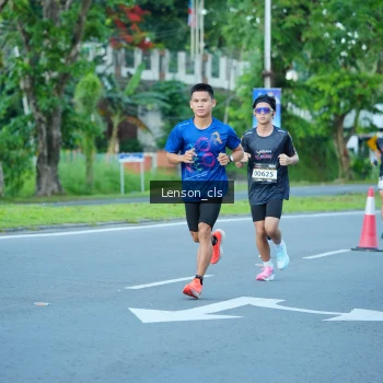 Runner Photo 1605528
