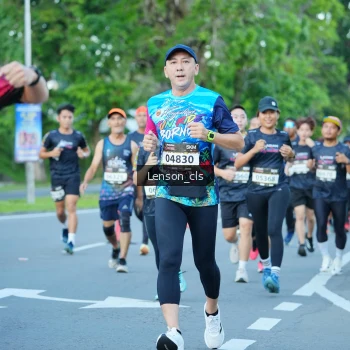 Runner Photo 1605540