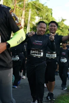 Runner Photo 1605545
