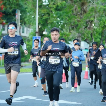 Runner Photo 1605633