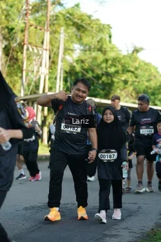 Runner Photo 1605636