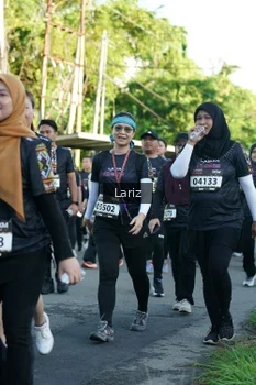 Runner Photo 1605641