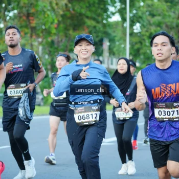 Runner Photo 1605659