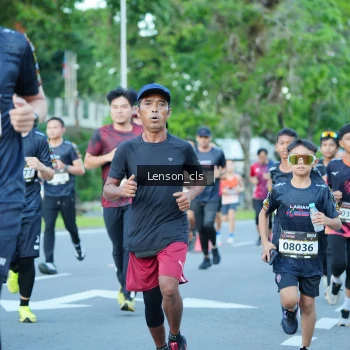 Runner Photo 1605719