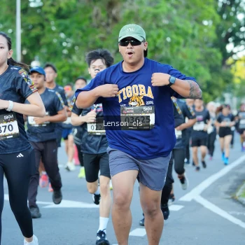 Runner Photo 1605748