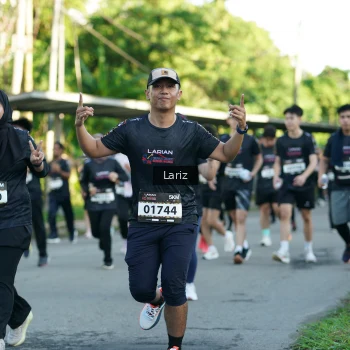 Runner Photo 1605768
