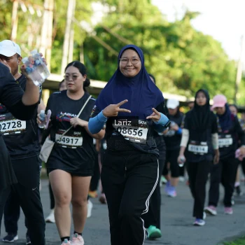 Runner Photo 1605771