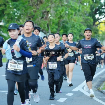 Runner Photo 1605804