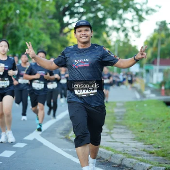 Runner Photo 1605813
