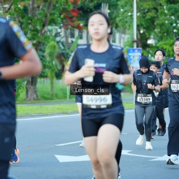 Runner Photo 1605820
