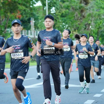 Runner Photo 1605848