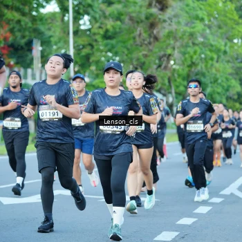 Runner Photo 1605852