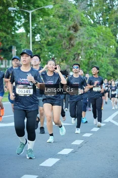 Runner Photo 1605856