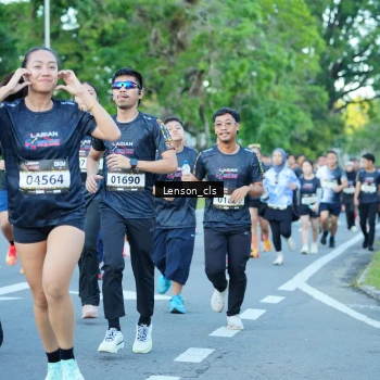 Runner Photo 1605865