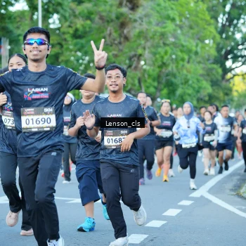 Runner Photo 1605876