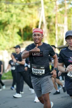 Runner Photo 1605908