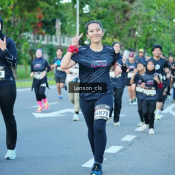 Runner Photo 1605933