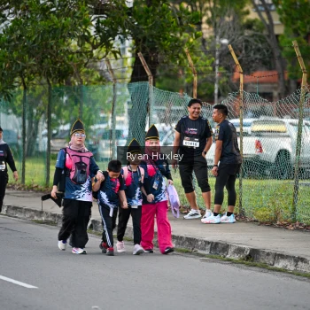 Runner Photo 1605942