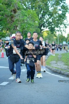Runner Photo 1605953