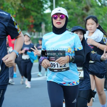 Runner Photo 1605977