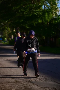 Runner Photo 1606088
