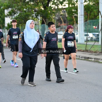 Runner Photo 1606122