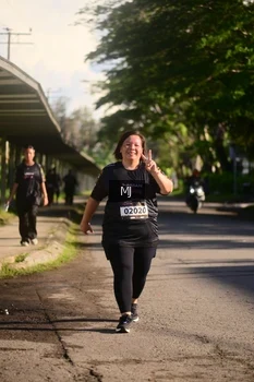 Runner Photo 1606150
